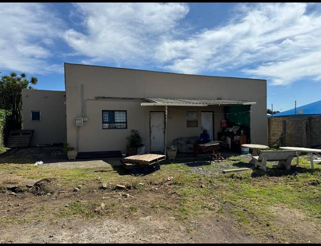 1,400M² RETAIL FOR SALE IN EUREKA